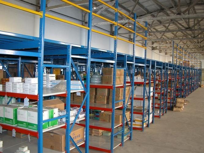 Workshop stock shelf